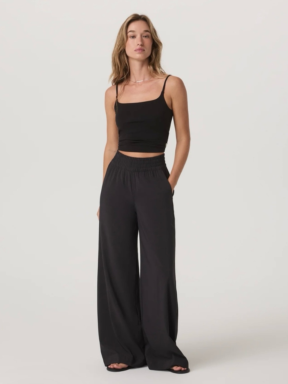 Vuori Villa Wideleg Pants